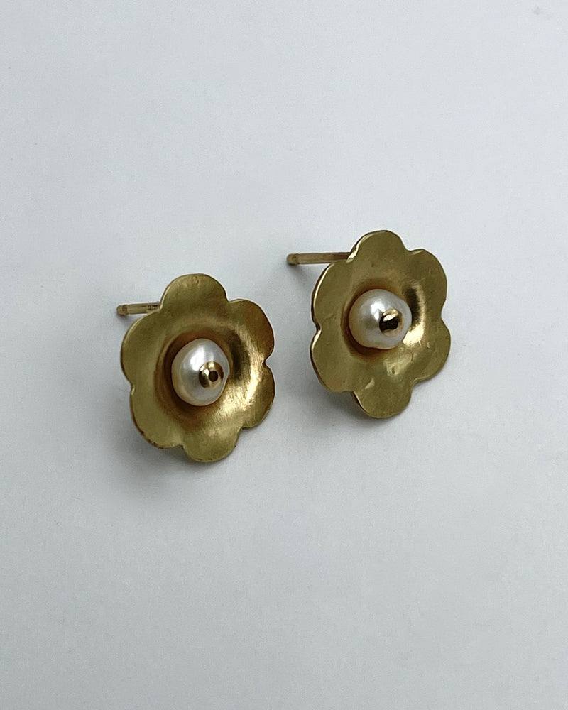 Julie Cohn Daisy Bronze Pearl Earrings