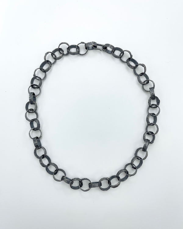 Hammered Large Round Chain Necklace