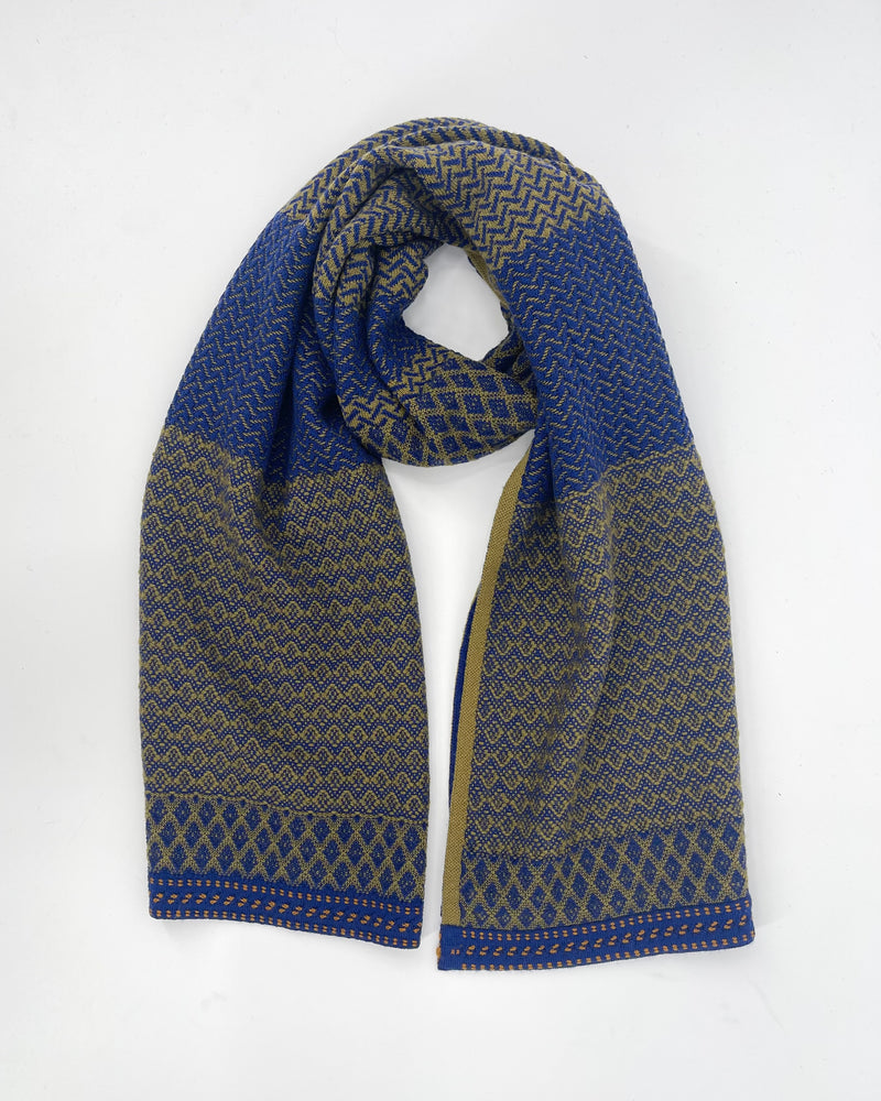 Catherine André Elfe Scarf