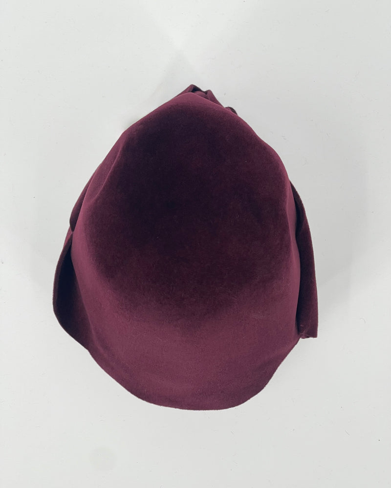Coma Hat by Maison Enku