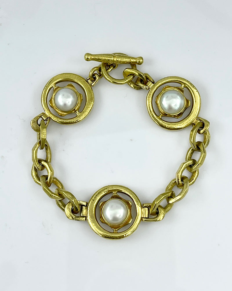 Vaubel Designs Pearl in Circle Bracelet