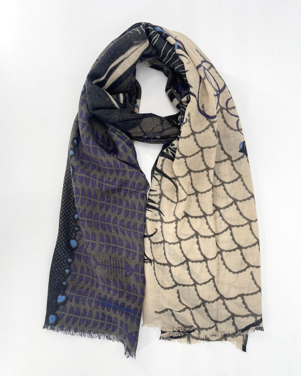 The Greedy Cat Shawl, Light Blue