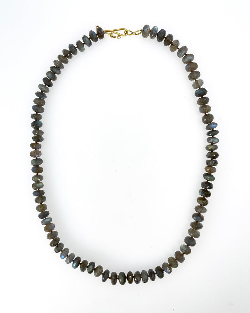 Labradorite with 9k S-Clasp Necklace