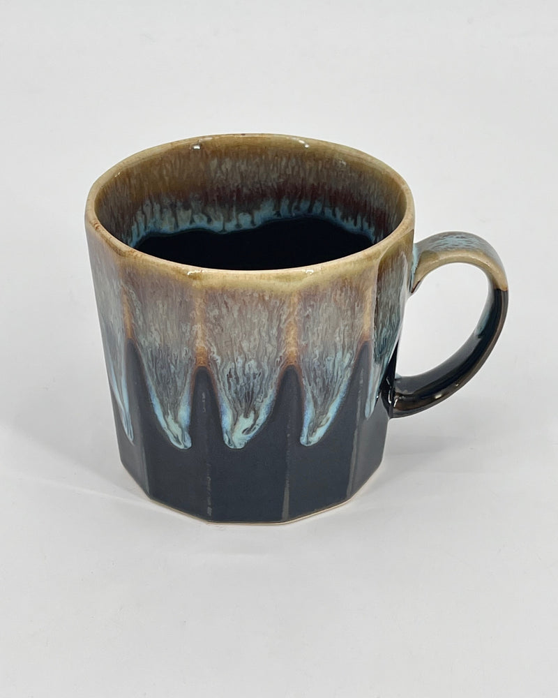 Arata Drip Mugs