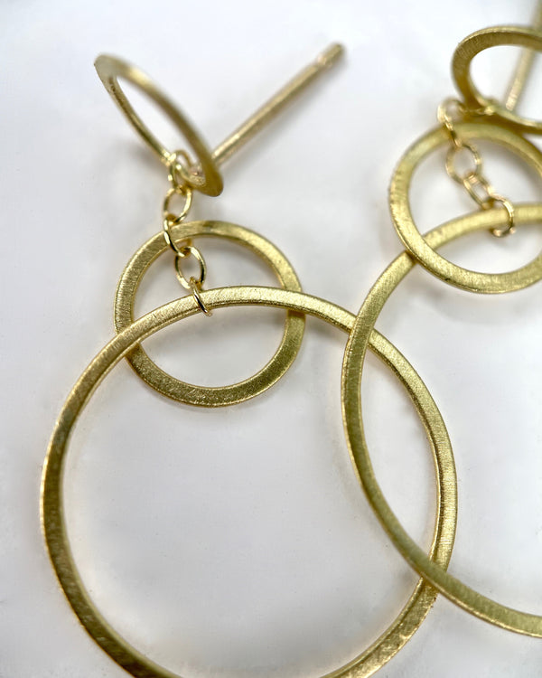 Heather Guidero 18K Circle Bunches Earrings