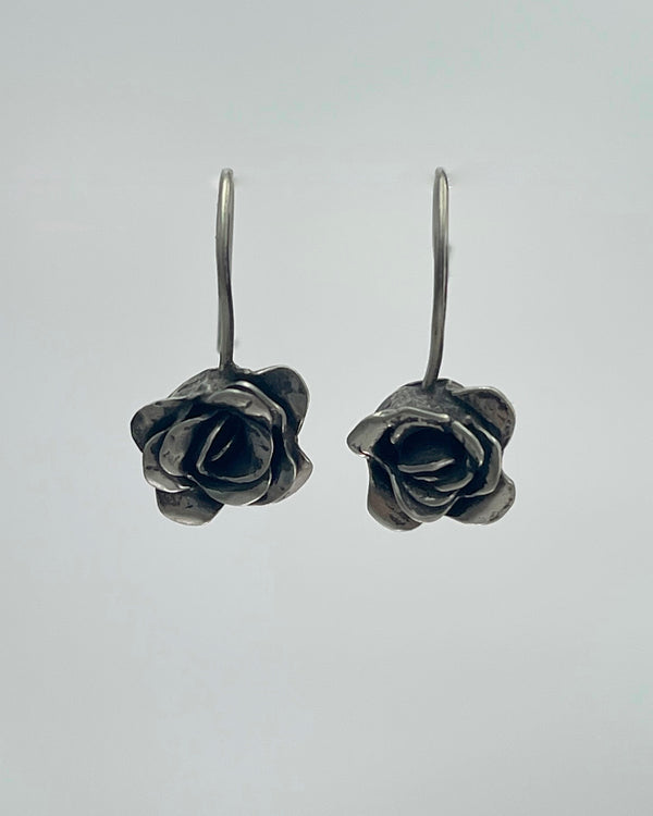 Julie Cohn Petite Rose Earrings